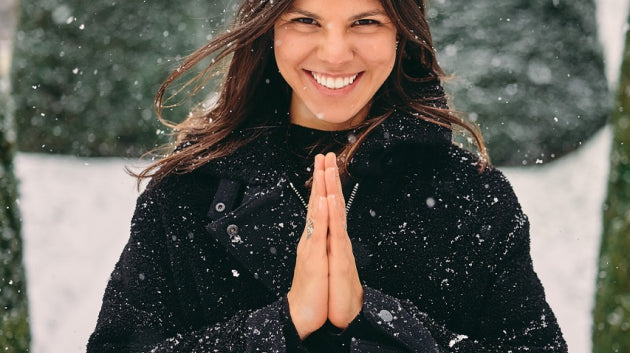 Portrait de Victoria Bardiau, Yoga teacher, Graphic designer & Content creator