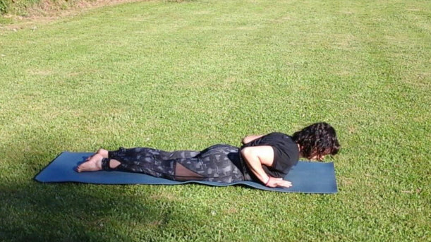 Le portrait de Marie Claude Estrade, professeure de yoga