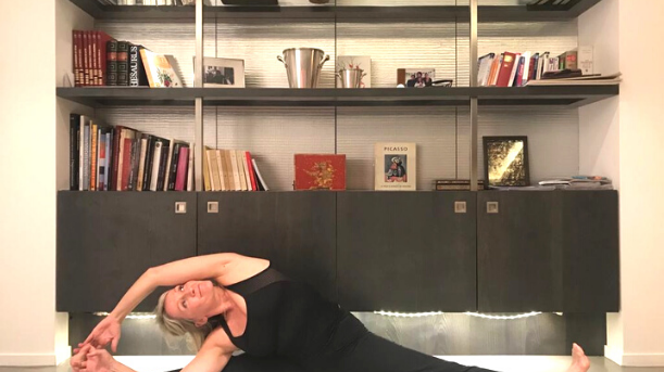 Portrait d'Aline professeur de Yoga et thérapeute psycho-corporelle