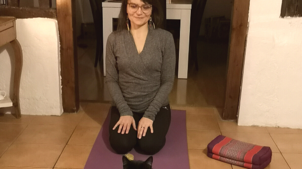 Portrait d'Armelle, une Yogini passionnée de Hatha Yoga