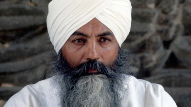 L’histoire du visionnaire Yogi Bhajan maître du Kundalini Yoga