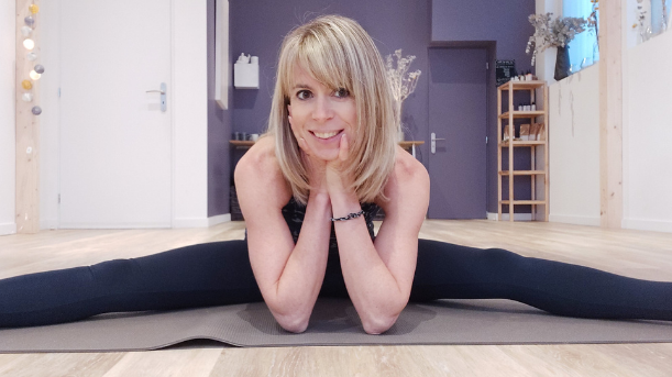 Portrait d'Aurélie, professeur de yoga prénatal