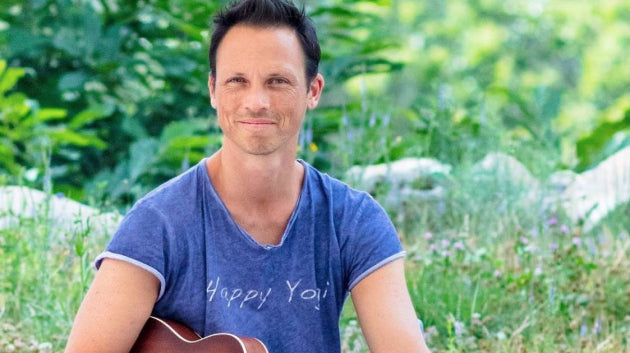 Julien Levy Tayrona Yoga