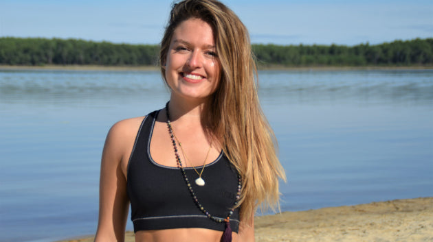 Portrait d'une professeur de yoga à Bordeaux : Alice Ochronowicz