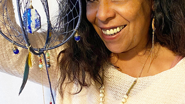 Nos bijoux Yoga Feel Green fabriqués, par Carla en France