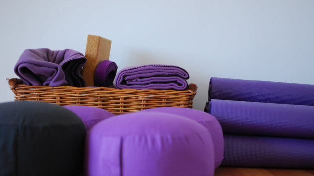 Les 9 accessoires de yoga indispensables pour votre pratique Tayrona