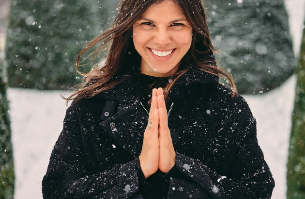 Portrait de Victoria Bardiau, Yoga teacher, Graphic designer & Content creator