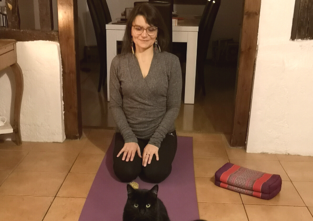 Portrait d'Armelle, une Yogini passionnée de Hatha Yoga