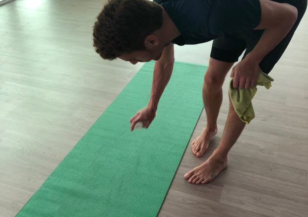 Comment entretenir et nettoyer son tapis de yoga