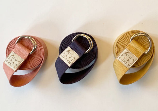 La sangle de yoga : comment l’utiliser et pour quelle posture ?