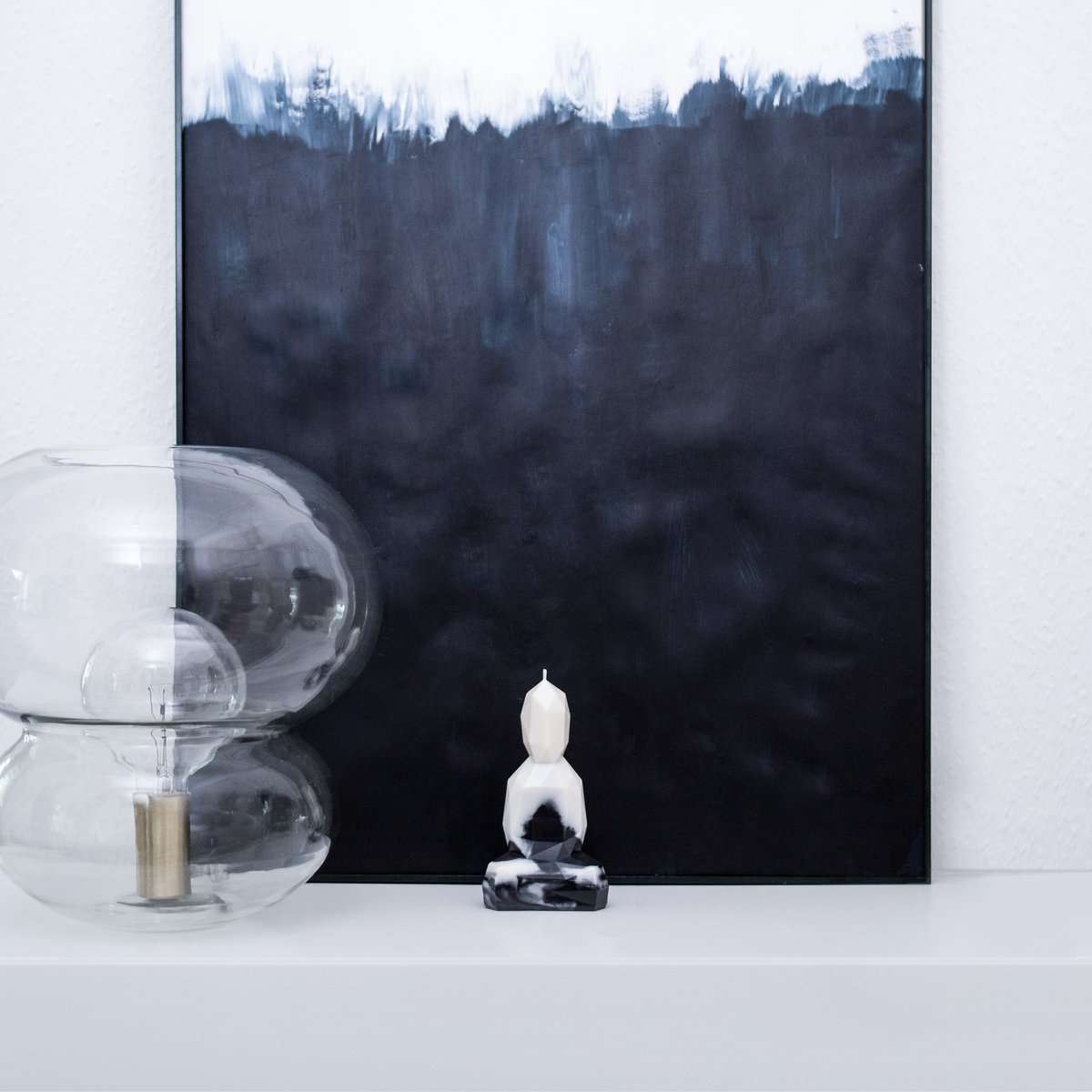 Bougie design en cire de colza Burning Buddha black & white